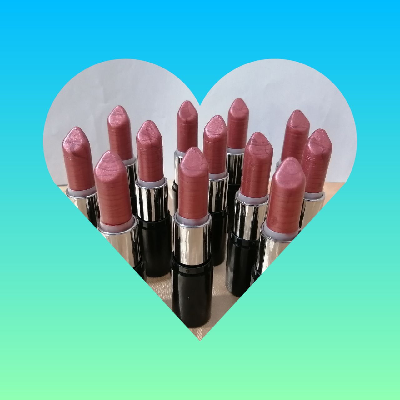 رژلب طبیعی 💄  کد 6 بدون پارافین،بدون نگهدارنده